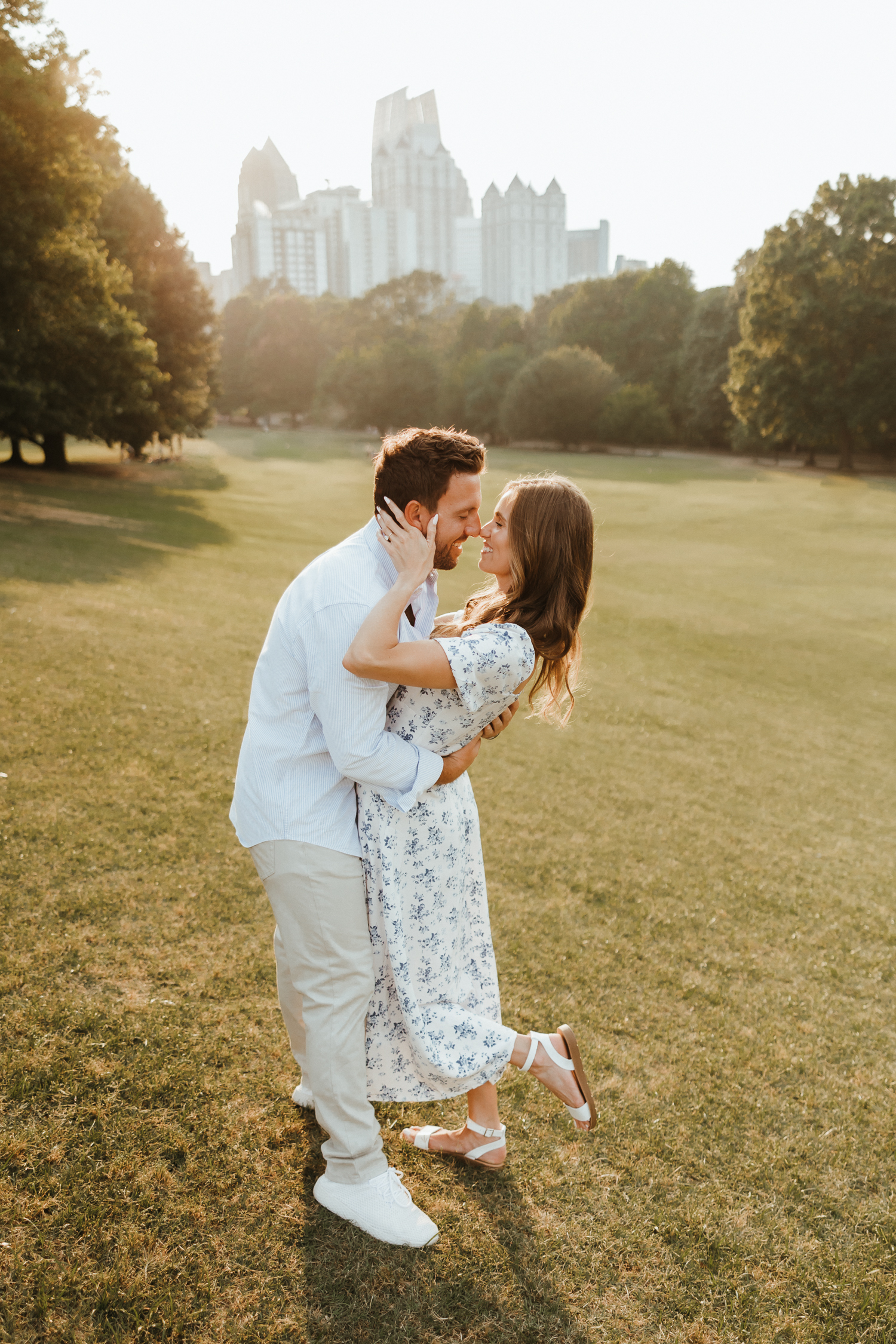 Atlanta wedding photographer, piedmont park engagement session